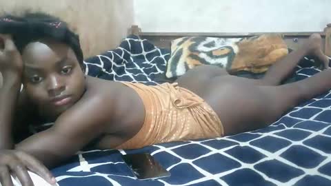 ruu_prettygal online show from 02.15.26