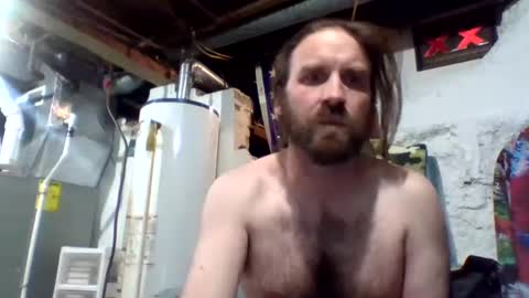 rwb1982 online show from 12.20.24