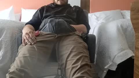 Snapshot of ryan615118 chatting on 03.21.26 ryan615118 online show from 03.21.26