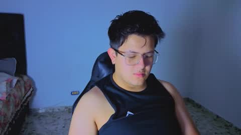 Snapshot of ryan_doretti chatting on 10.09.25 Ryan online show from 10.09.25