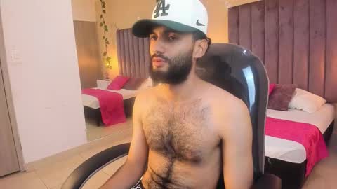 Snapshot of ryan_jackson_ chatting on 11.14.25 ryan_jackson_ online show from 11.14.25