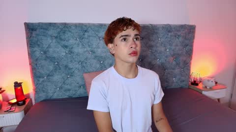 Snapshot of ryan_onfire chatting on 04.08.26 R Y A N ON F I R E online show from 04.08.26