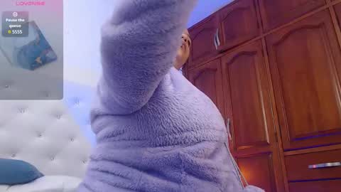 Snapshot of ryanastone_ chatting on 02.19.25 Hanna online show from 02.19.25