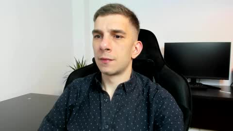 Snapshot of ryandusk chatting on 05.17.26 Andrew C. online show from 05.17.26