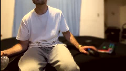 Snapshot of ryanj1zz chatting on 10.07.25 Ryan Jizz online show from 10.07.25