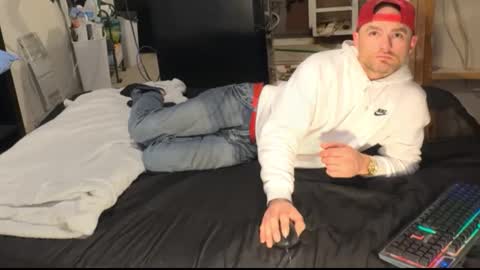 Snapshot of ryanj1zz chatting on 10.16.25 Ryan Jizz online show from 10.16.25