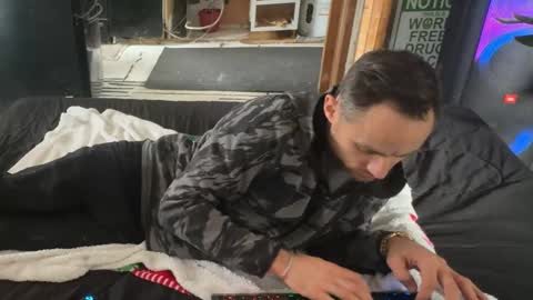 Snapshot of ryanj1zz chatting on 11.02.25 Ryan Jizz online show from 11.02.25