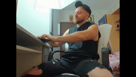 Ryanstone  online show from 11.20.25