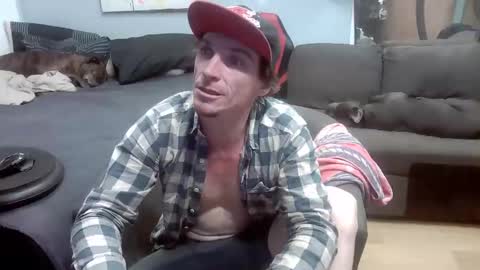 Ryan Tee online show from 10.06.25