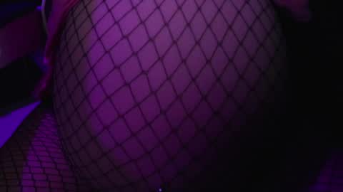 SINGLE WIDOWED MOM online show from 05.20.26