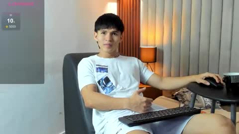 Snapshot of ryo_kush chatting on 11.16.25 Ryo Kush online show from 11.16.25