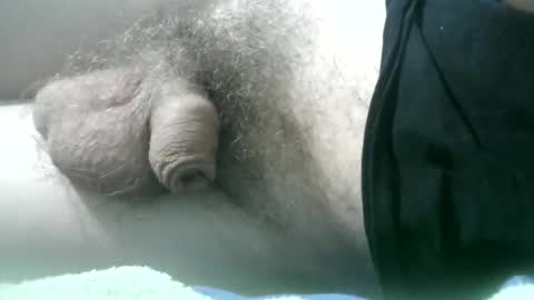 Snapshot of rytas02 chatting on 12.16.25 arte online show from 12.16.25