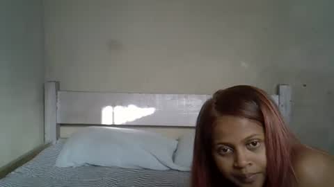 Snapshot of rywanna chatting on 04.15.26 rywanna online show from 04.15.26