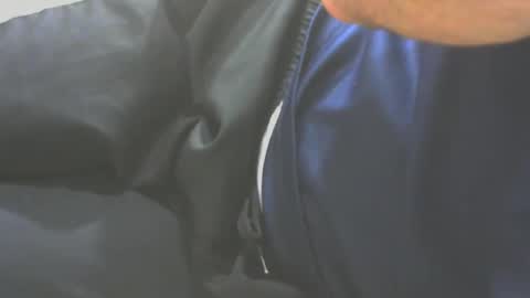 Snapshot of s201174370 chatting on 10.20.25 Cloney online show from 10.20.25