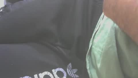 Snapshot of s201174370 chatting on 12.04.25 Cloney online show from 12.04.25