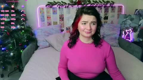 Kate online show from 12.24.24