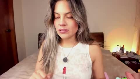 Leslie Beltrn online show from 05.24.26