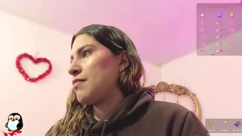 Snapshot of saaya_tay chatting on 11.24.25 saaya_tay online show from 11.24.25