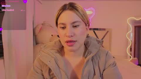 Snapshot of saaya_tay chatting on 02.04.26 saaya_tay online show from 02.04.26