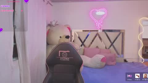 Snapshot of saaya_tay chatting on 02.17.26 saaya_tay online show from 02.17.26