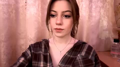 Mika online show from 12.17.25