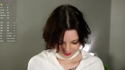 Snapshot of sabinekansky chatting on 12.22.25 sabinekansky online show from 12.22.25