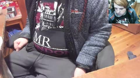 Snapshot of saboda chatting on 10.19.25 1141323 my Lord Mister Max moms treasure online show from 10.19.25