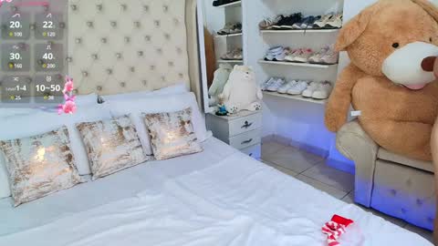 Snapshot of sabri_ross10 chatting on 02.02.25 sabrina online show from 02.02.25