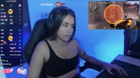 Snapshot of sabrina_chester_02 chatting on 10.03.25 Angie online show from 10.03.25