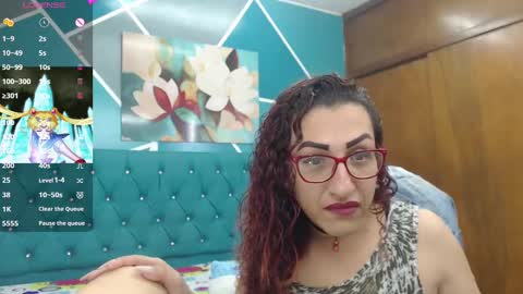 Snapshot of sabrina_dupont chatting on 03.09.25 SABRINA online show from 03.09.25