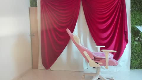 sabrina_geek online show from 03.06.26