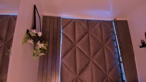 Snapshot of sabrinaspell_ chatting on 10.10.25 S A B R I N A online show from 10.10.25