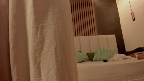 S A B R I N A  online show from 01.10.26