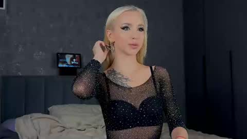 Snapshot of sabrinkaa chatting on 05.15.26 Sabi Ryder new acc online show from 05.15.26