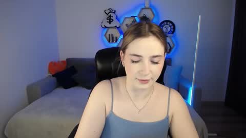 Sabrina Violet online show from 01.07.25