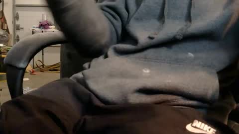 Dee online show from 12.18.25