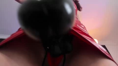 Snapshot of sadie_manson chatting on 02.18.25 SADIE online show from 02.18.25