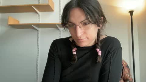 Sadie online show from 02.12.25