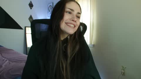 Sadie Renee  online show from 12.18.24