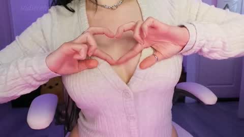 Sadie Renee  online show from 10.16.25