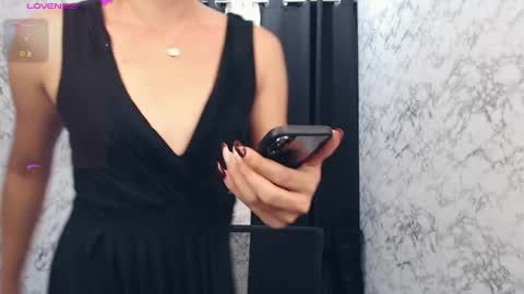 Snapshot of sadistictmistress_verra chatting on 05.16.26 Verra Monroe online show from 05.16.26