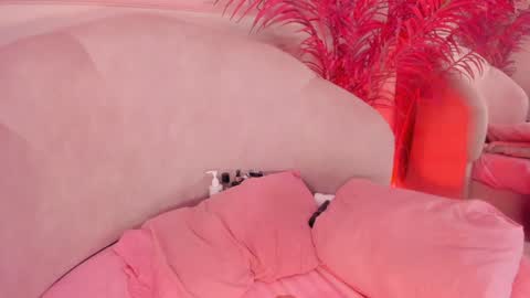 Mara online show from 01.12.25