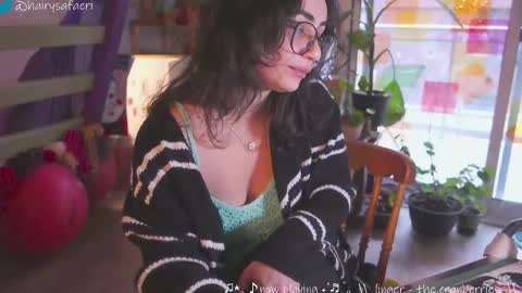 Snapshot of safaeri chatting on 12.17.24 Safa online show from 12.17.24