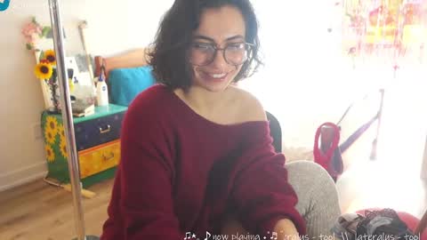 Snapshot of safaeri chatting on 02.26.25 Safa online show from 02.26.25