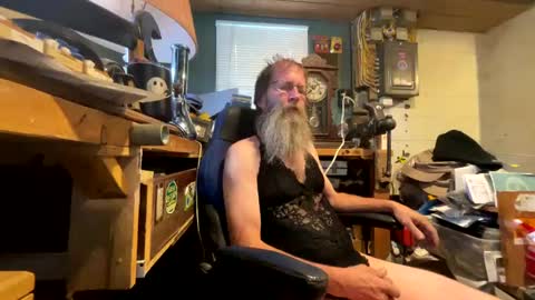 Snapshot of safety_fist chatting on 01.07.25 safety_fist online show from 01.07.25