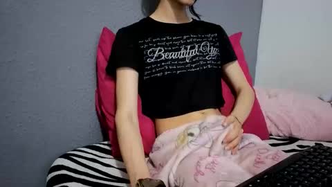 Safiro Queen online show from 05.25.26