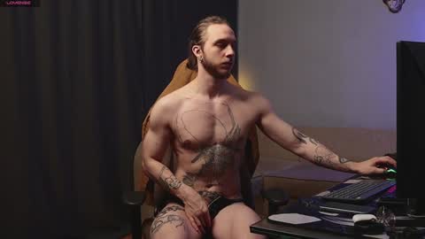 Adam online show from 01.15.25