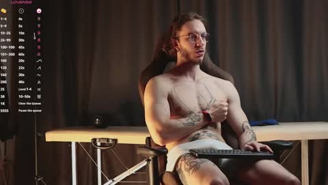 Adam online show from 02.01.25