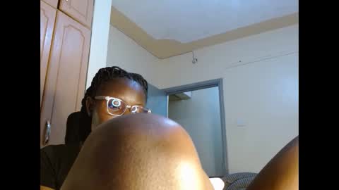 Snapshot of sagersexie chatting on 12.01.25 sagersexie online show from 12.01.25