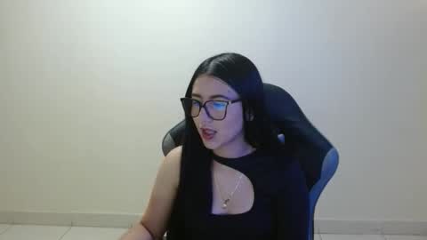 Sahaliefox  online show from 03.14.26